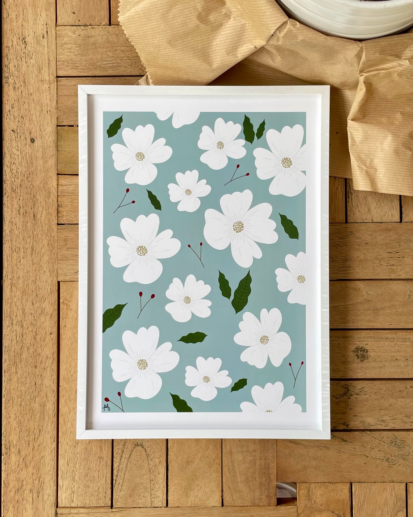 White Flowers Pattern Print