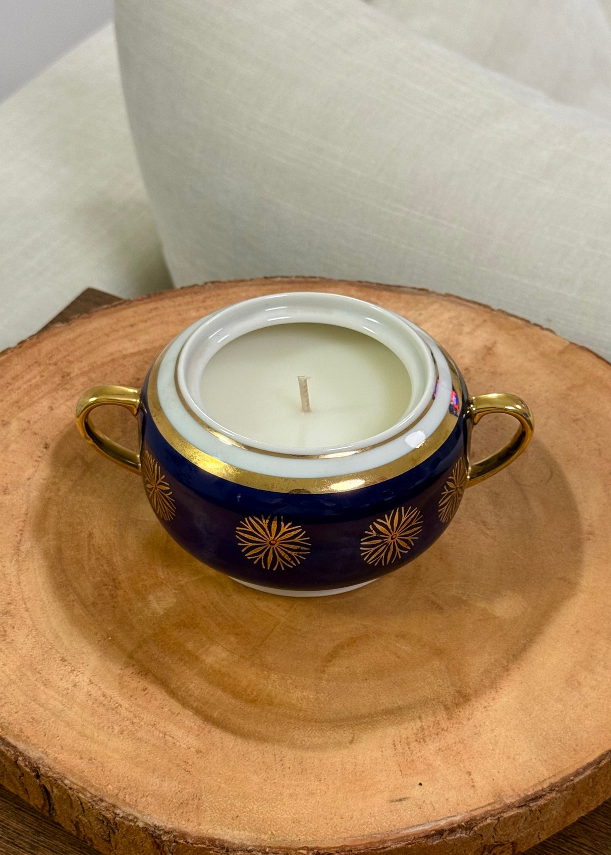 Poppy Candle